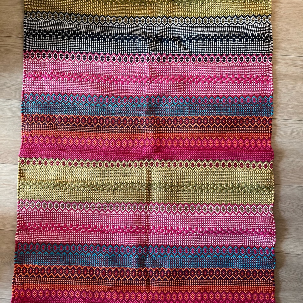 Simons Multicolor Boho Woven Rug - never used